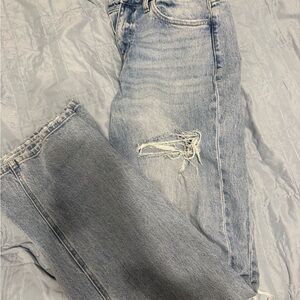 Light Wash Distressed Men’s Jeans